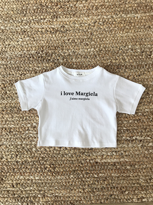 아타르(ATAR) 마르지엘라 반팔 크롭탑 티셔츠 화이트