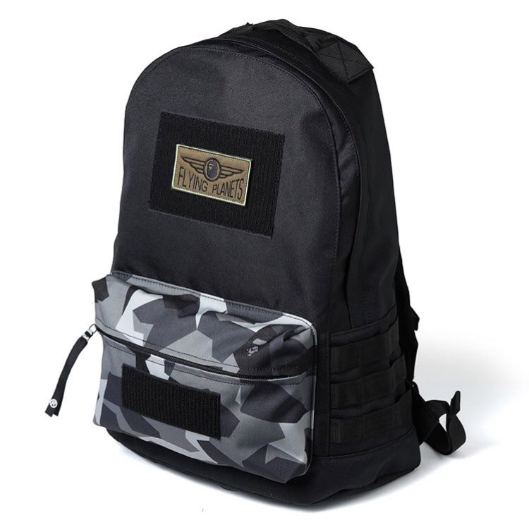 베이프(B.A.P.E) SPLINTER CAMO MILITARY DAY PACK