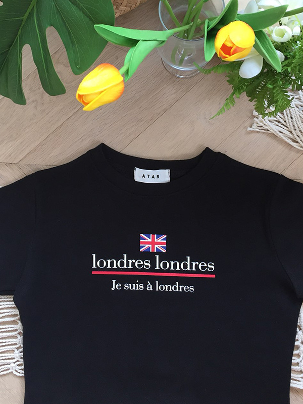 아타르(ATAR) 컬러 잉글랜드 반팔 크롭탑 블랙