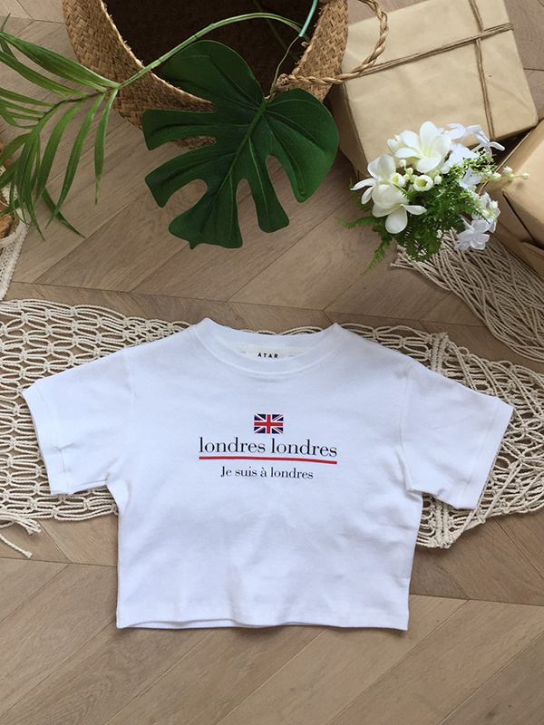 아타르(ATAR) 컬러 잉글랜드 반팔 크롭탑 화이트