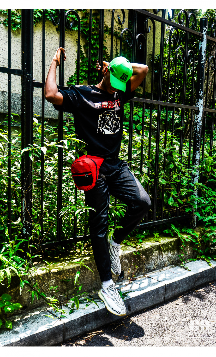 고어웨이(GO AWAY) 베리어스 레그 백 (레드)