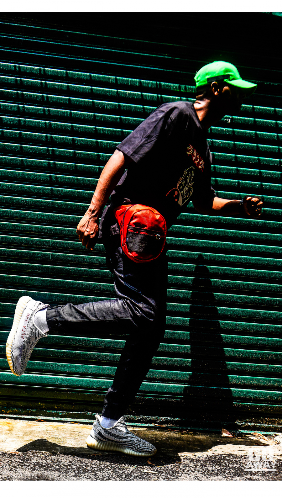 고어웨이(GO AWAY) 베리어스 레그 백 (레드)