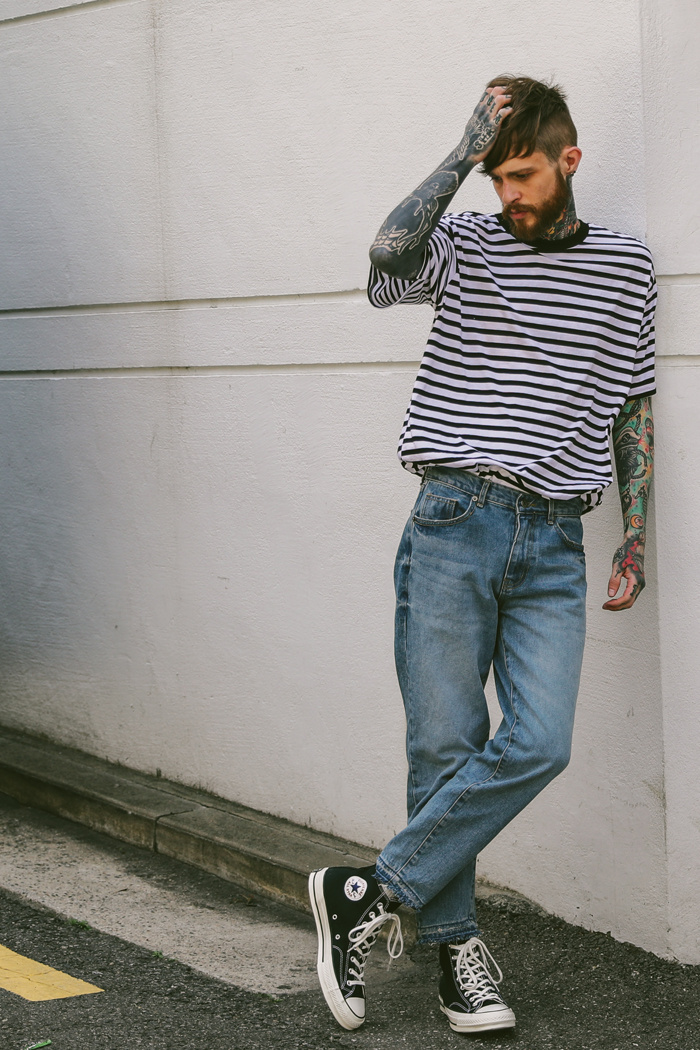 테이크이지(TAKEASY) LAYERED OVERFIT TEE (STRIPE)