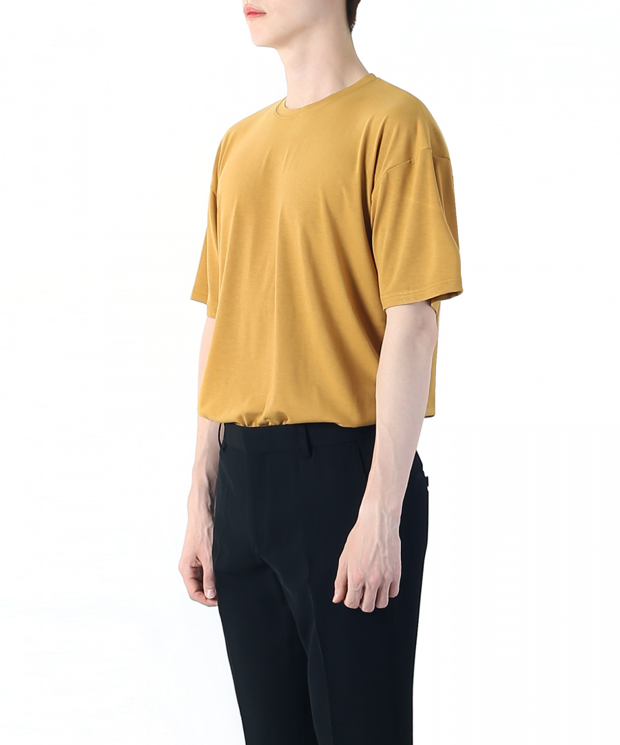 글로즈스튜디오(GLOTHESSTUDIO) 에센셜 오버핏 티셔츠 머스타드