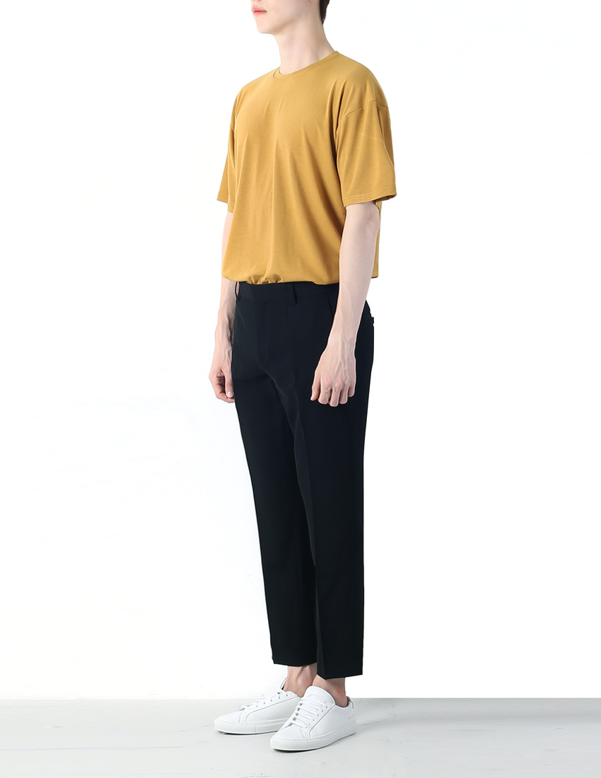 글로즈스튜디오(GLOTHESSTUDIO) 에센셜 오버핏 티셔츠 머스타드