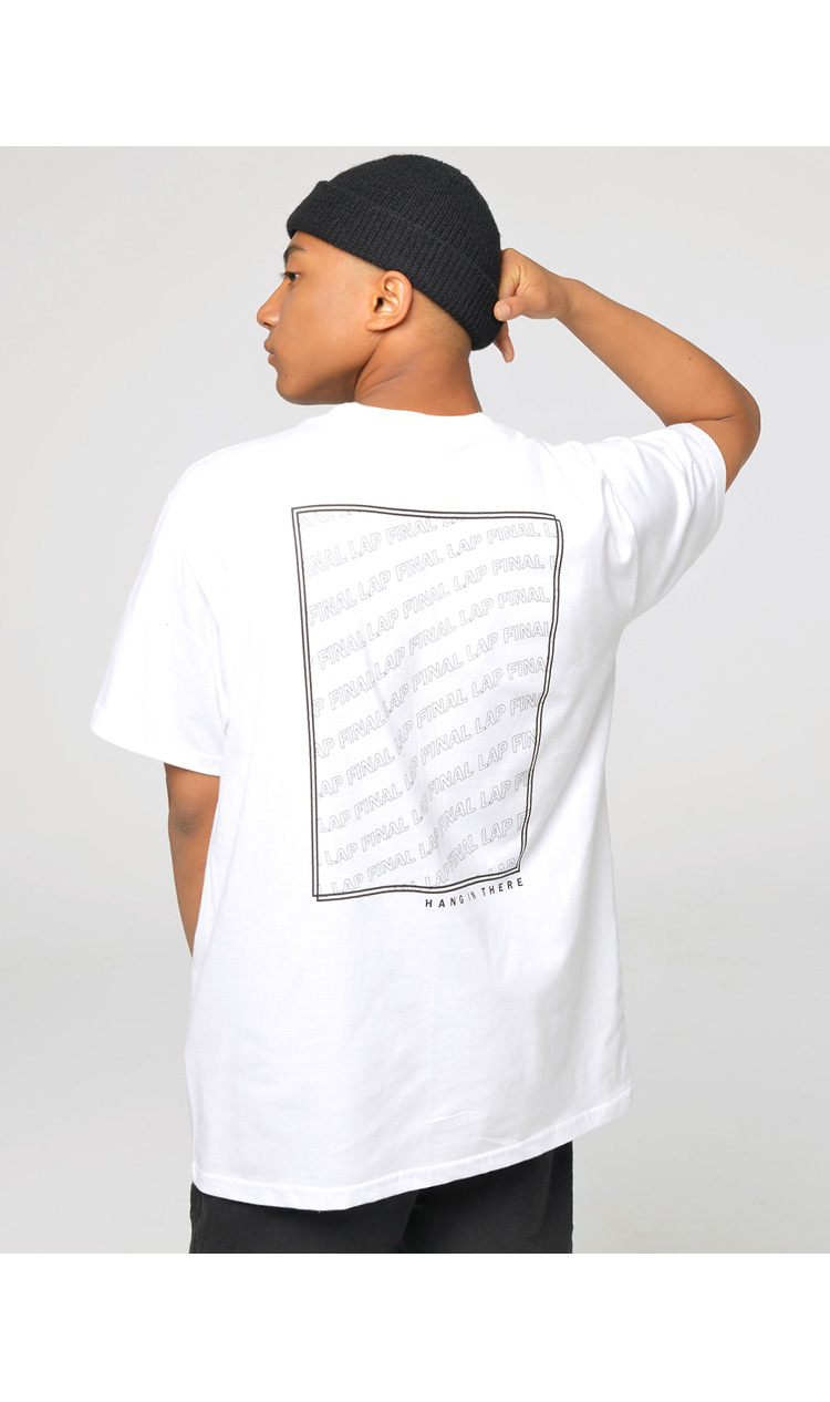 파이널 랩(FINALLAP) 스퀘어 박스 레터링 티셔츠