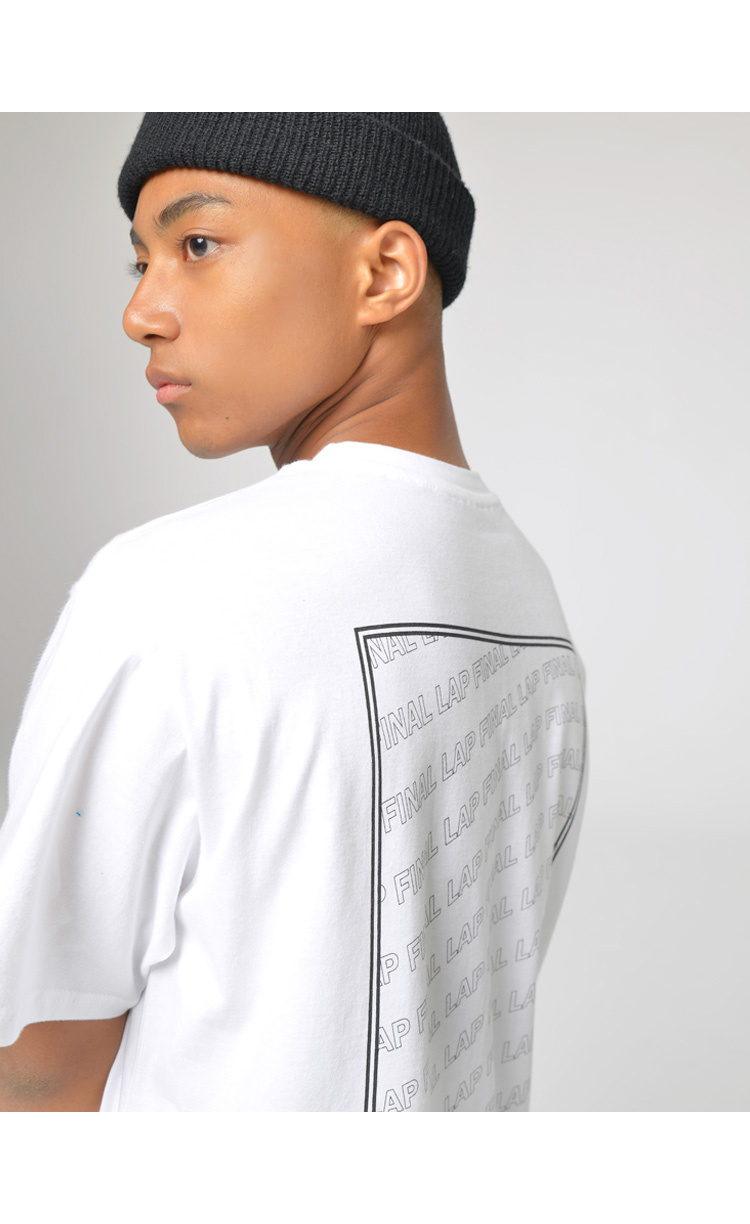 파이널 랩(FINALLAP) 스퀘어 박스 레터링 티셔츠