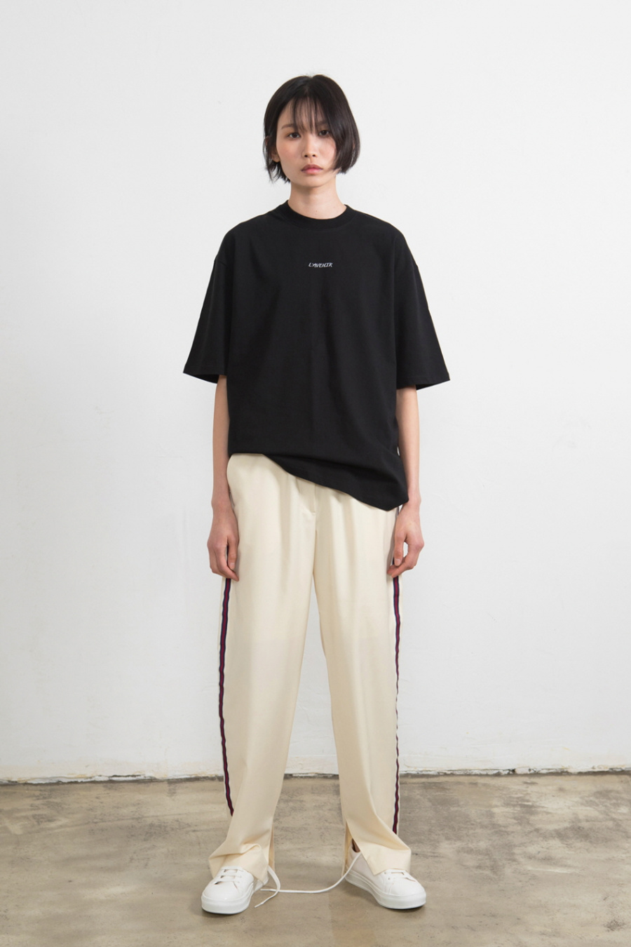 누(NOUS) L’Avenir T-Shirt (Black)