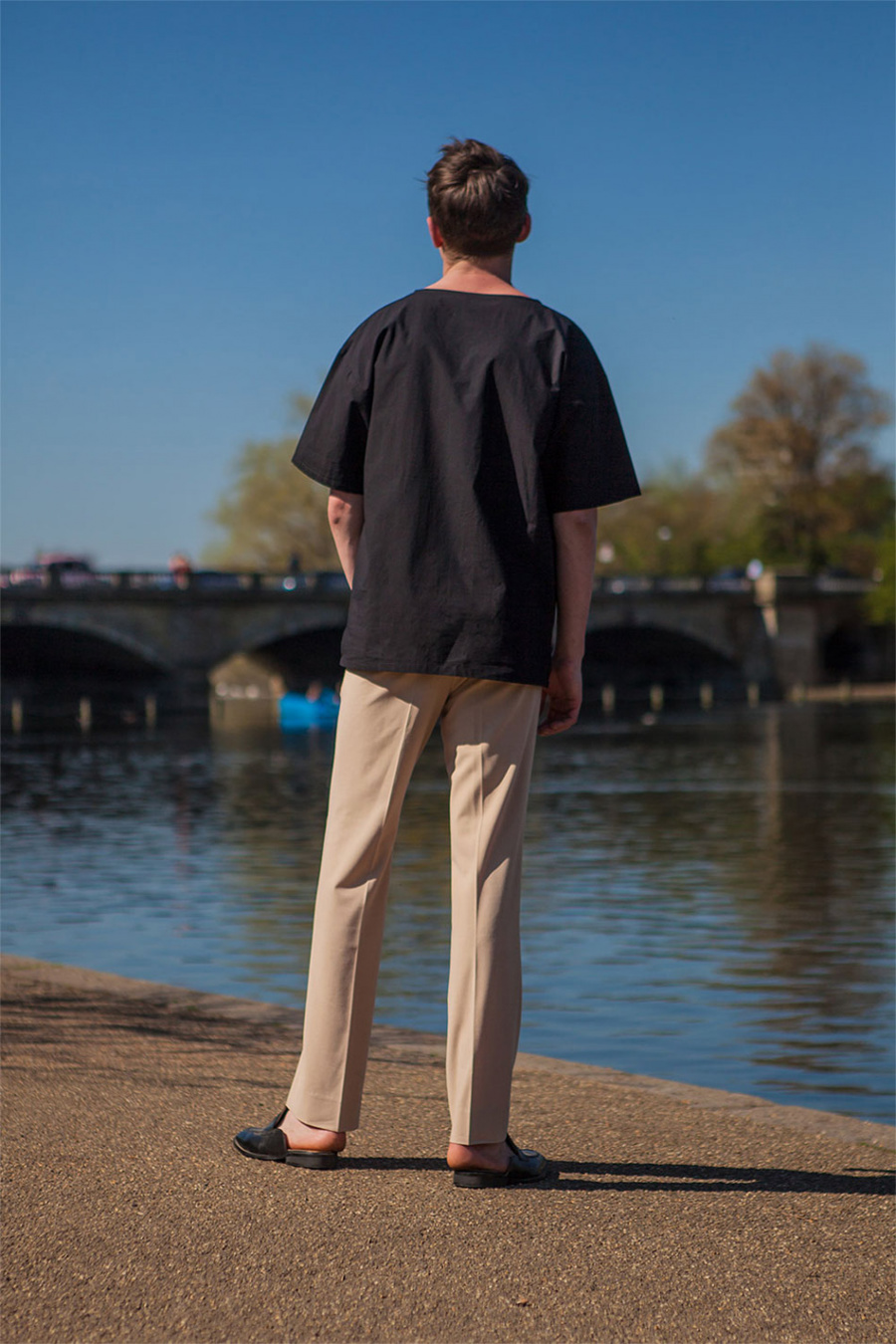 더 베리 띵(THE VERY THING) 오버사이즈 티셔츠(블랙)