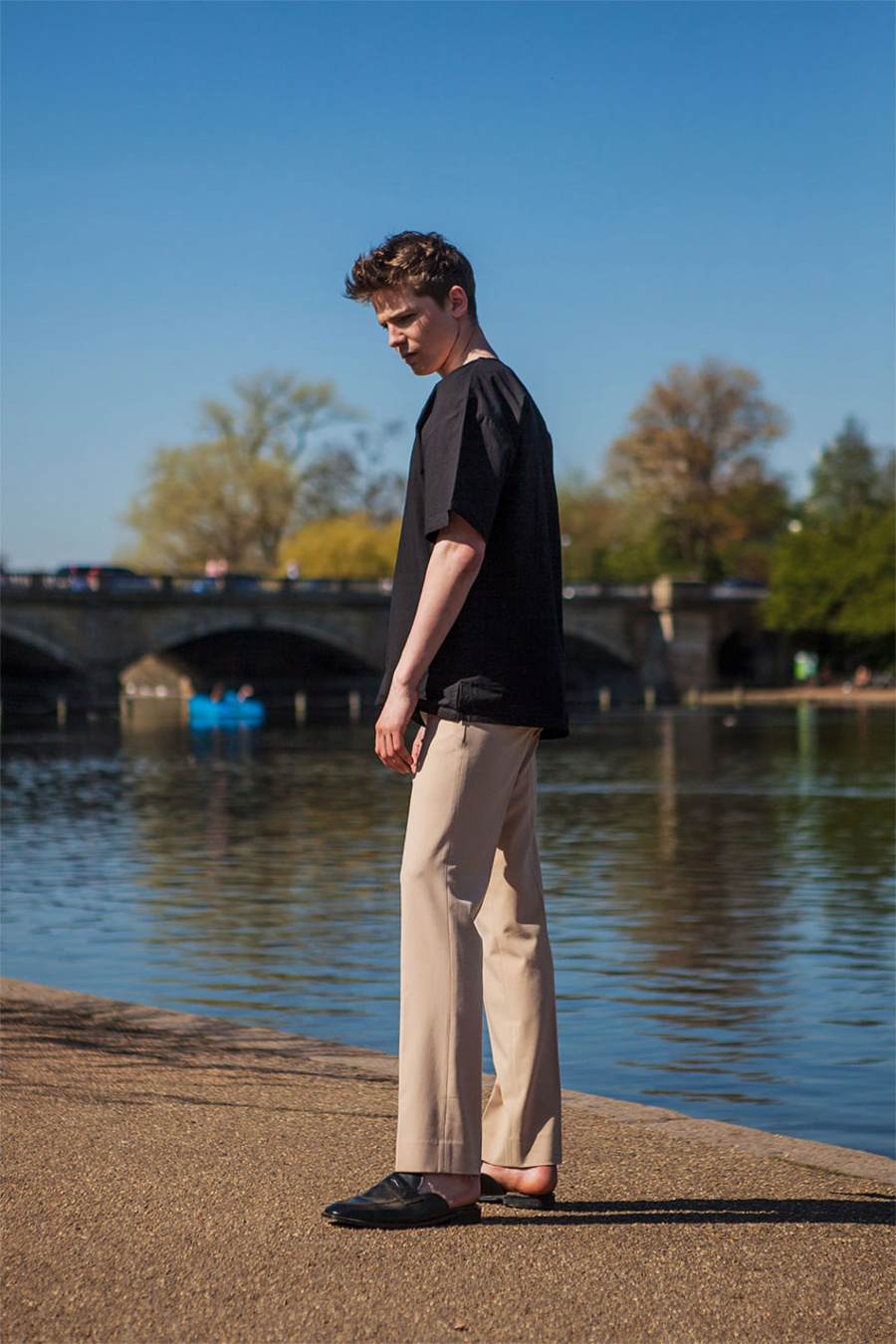 더 베리 띵(THE VERY THING) 오버사이즈 티셔츠(블랙)