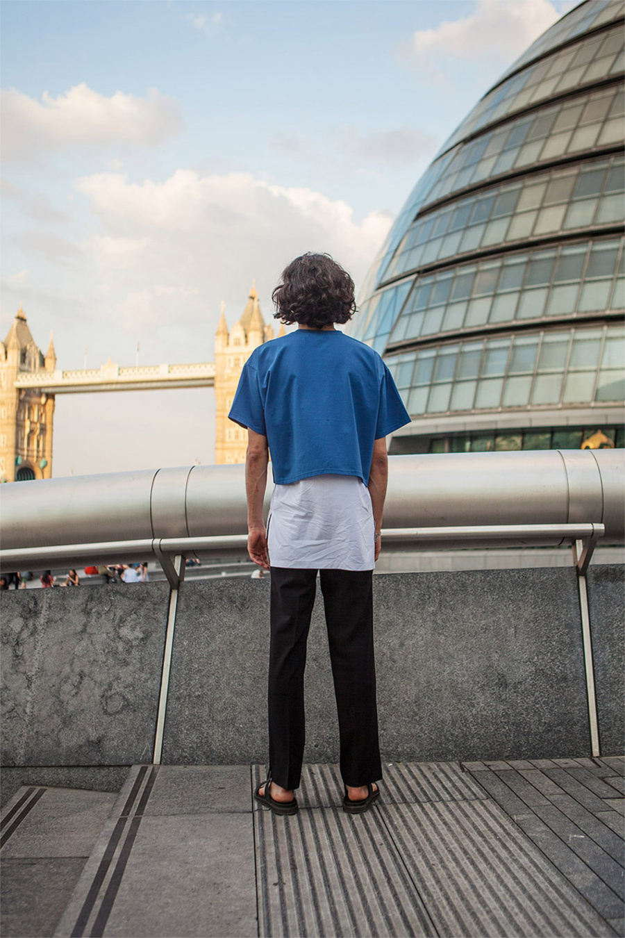 노블클로즈(NOVELCLOTHES) 레이어드 크롭 티셔츠(블루)