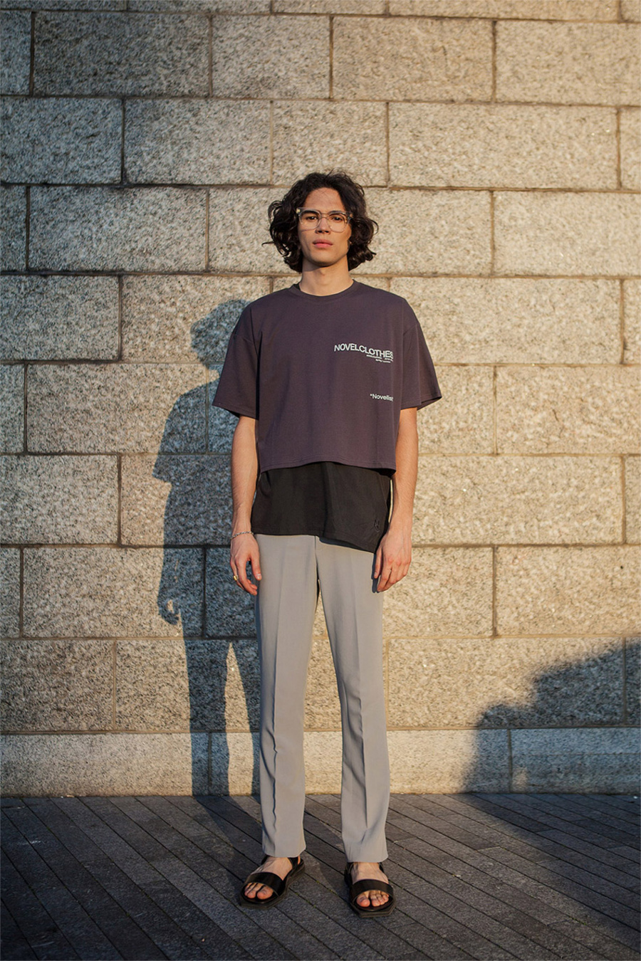 노블클로즈(NOVELCLOTHES) 레이어드 크롭 티셔츠(차콜)
