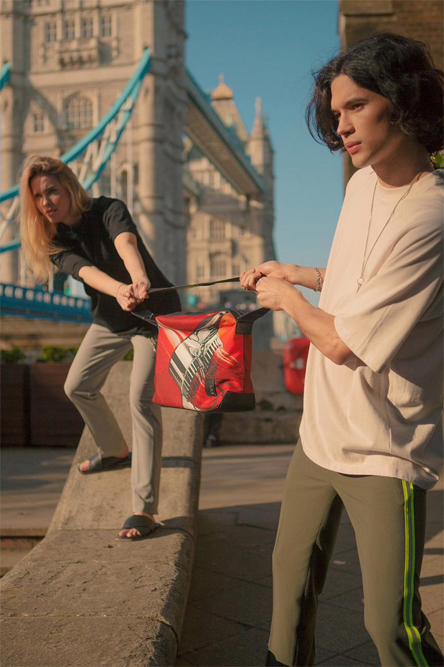 노블클로즈(NOVELCLOTHES) 생텍쥐페리 티셔츠(그레이)