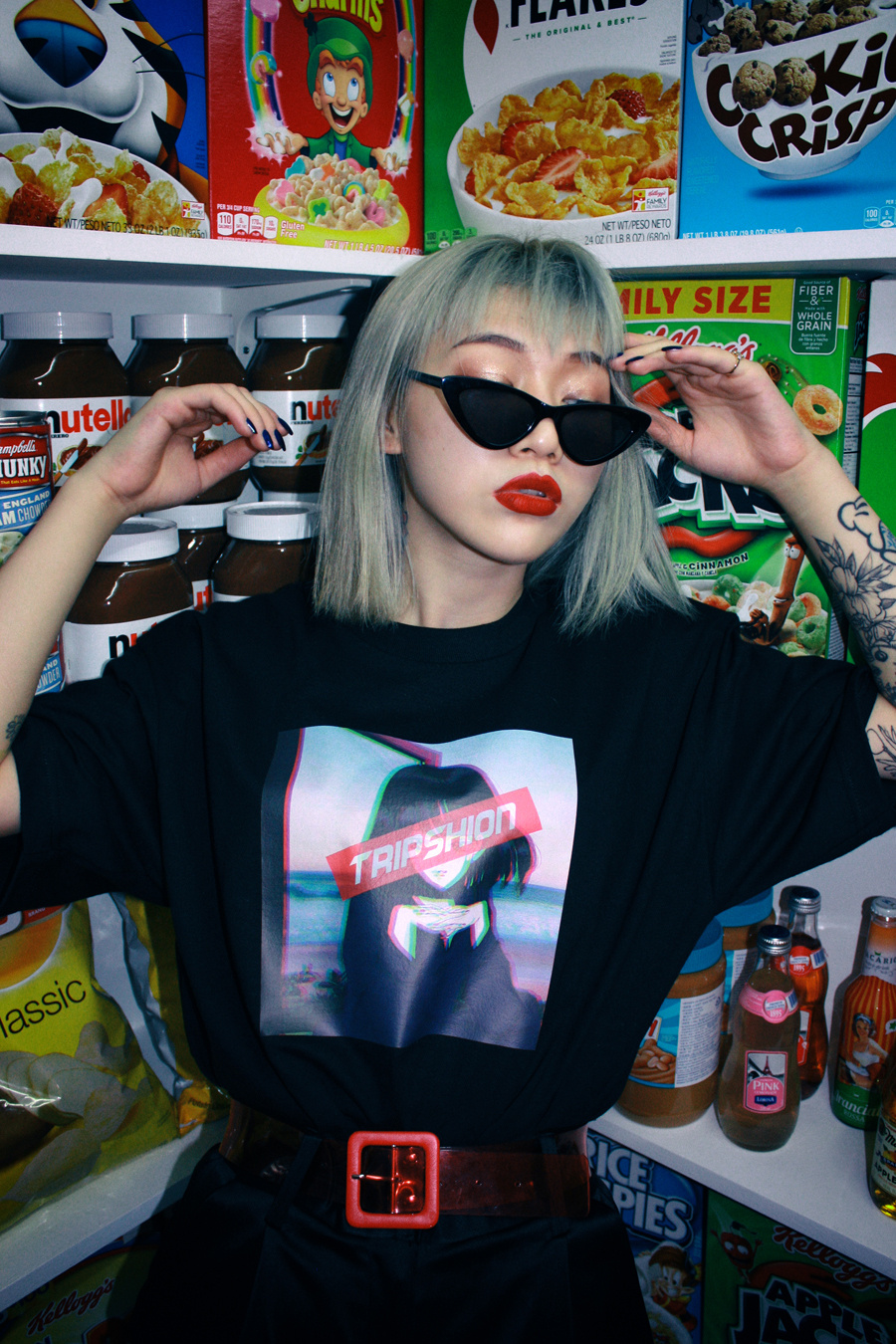 트립션(TRIPSHION) 앤귀쉬 아이즈 티셔츠 - 8컬러