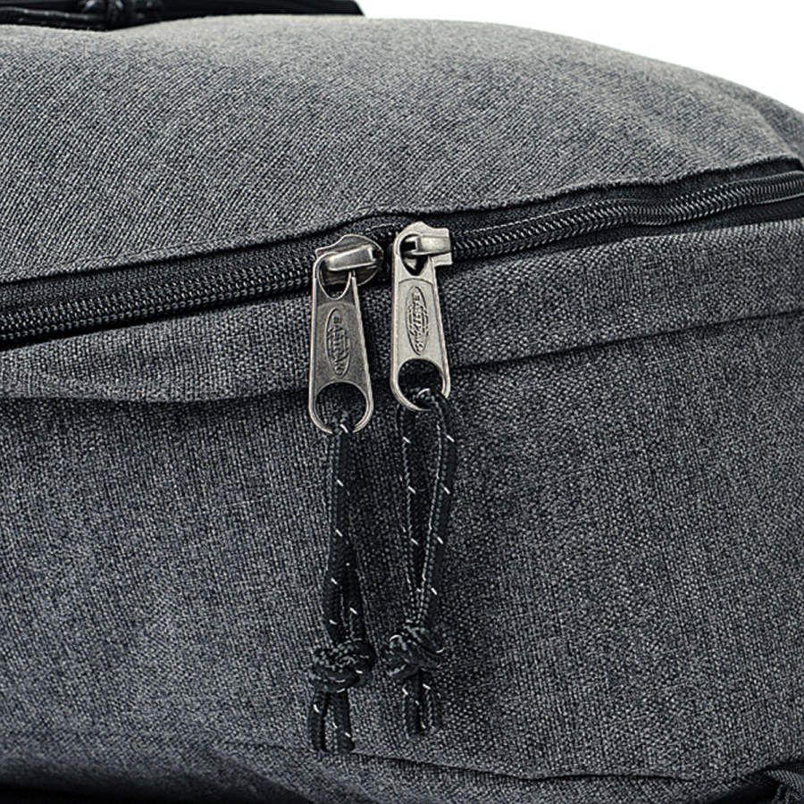 이스트팩(EASTPAK) PADDED SLEEKR EICBA04 77H
