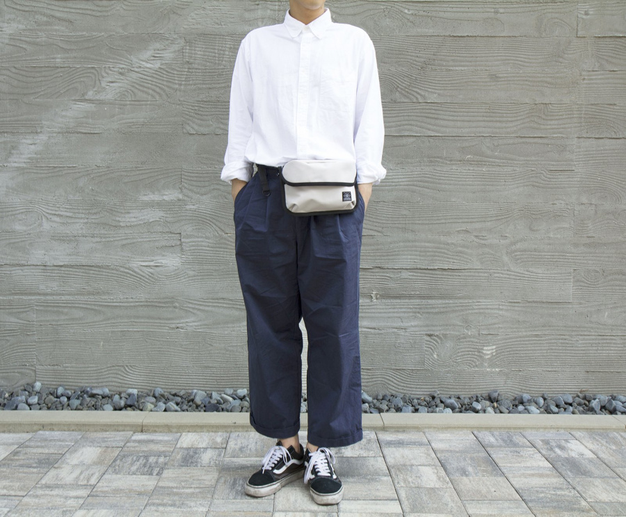 이스트인디고(EASTINDIGO) 볼륨 사코슈백 블랙