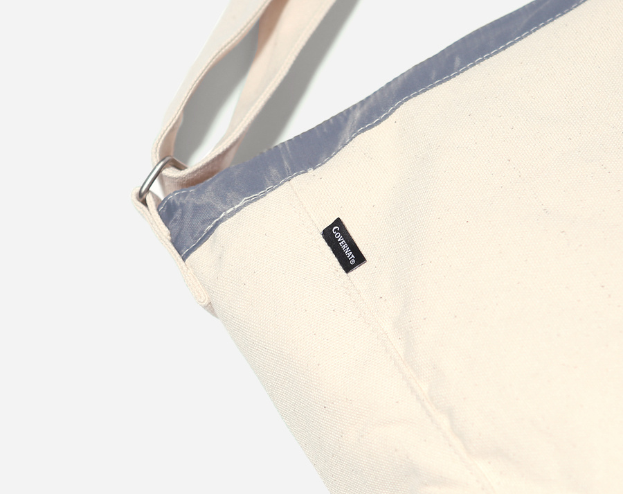 커버낫(COVERNAT) AUTHENTIC LOGO MAIL BAG IVORY
