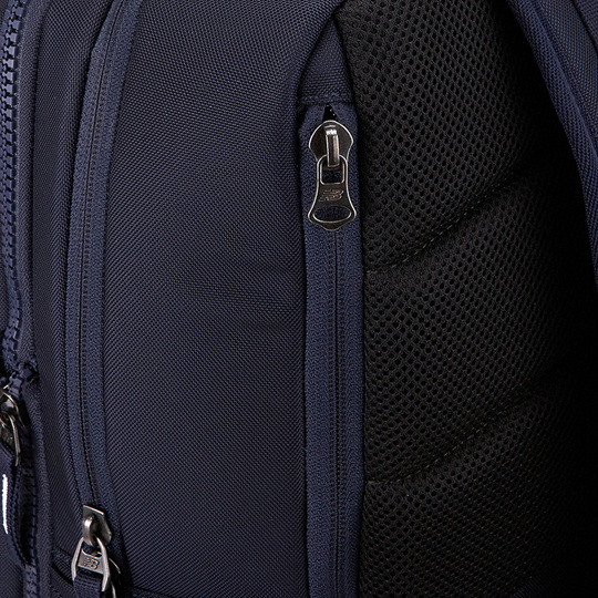 () 3D SQUARE BACKPACK