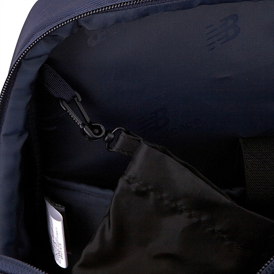 () 3D SQUARE BACKPACK