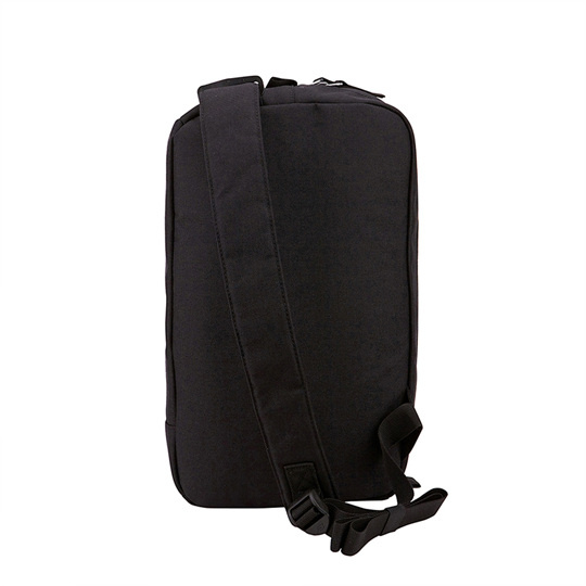 () SOLID SQUARE SLING BAG