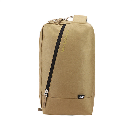 () SOLID SQUARE SLING BAG