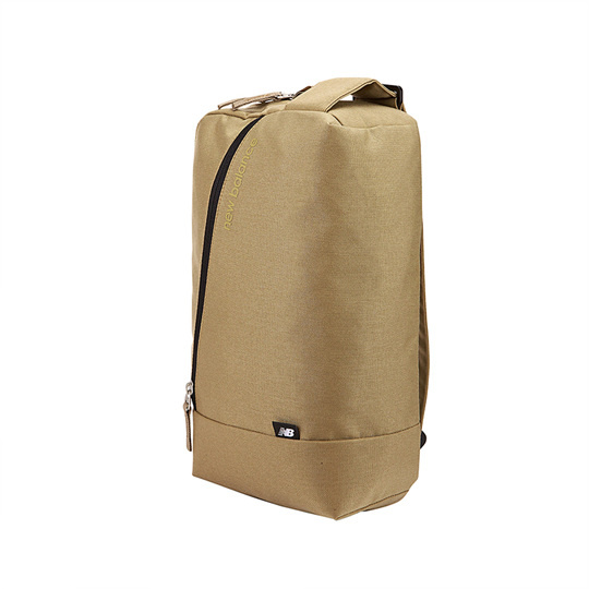 () SOLID SQUARE SLING BAG