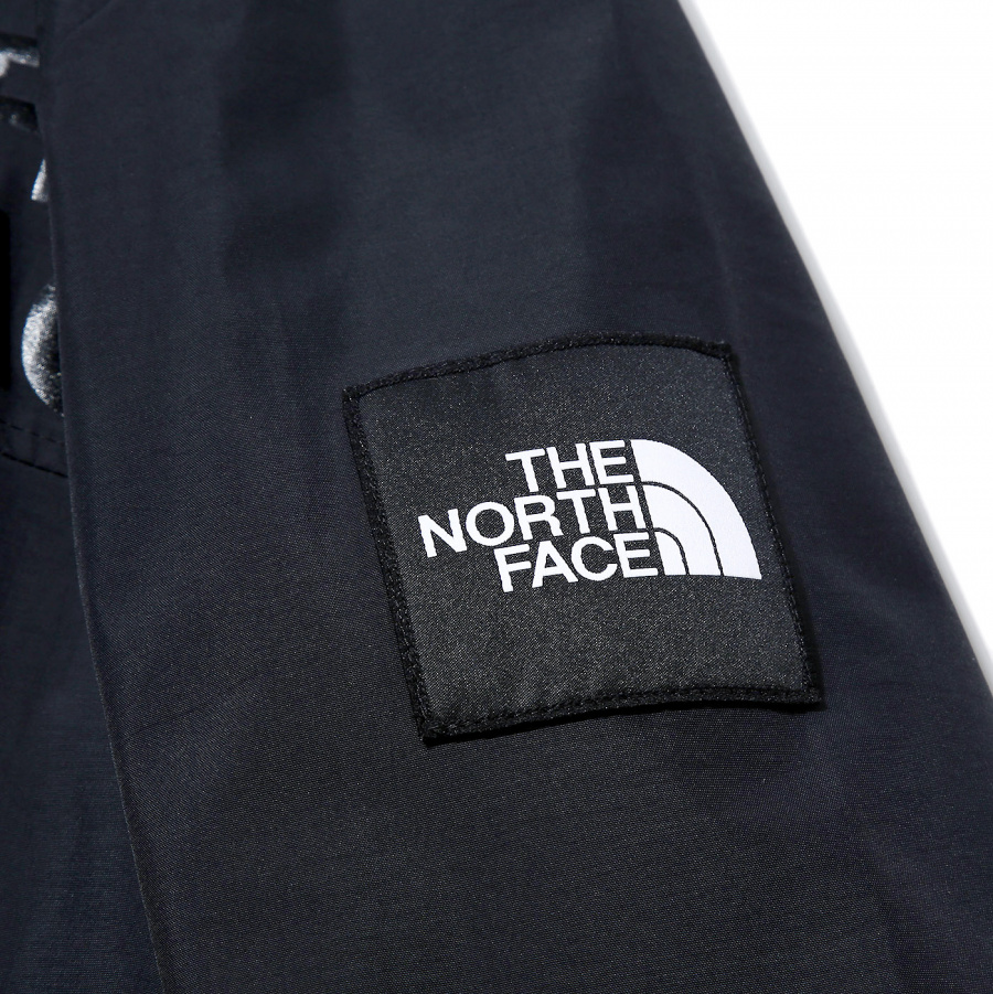 노스페이스(THE NORTH FACE) 화이트 돔 자켓 BLK