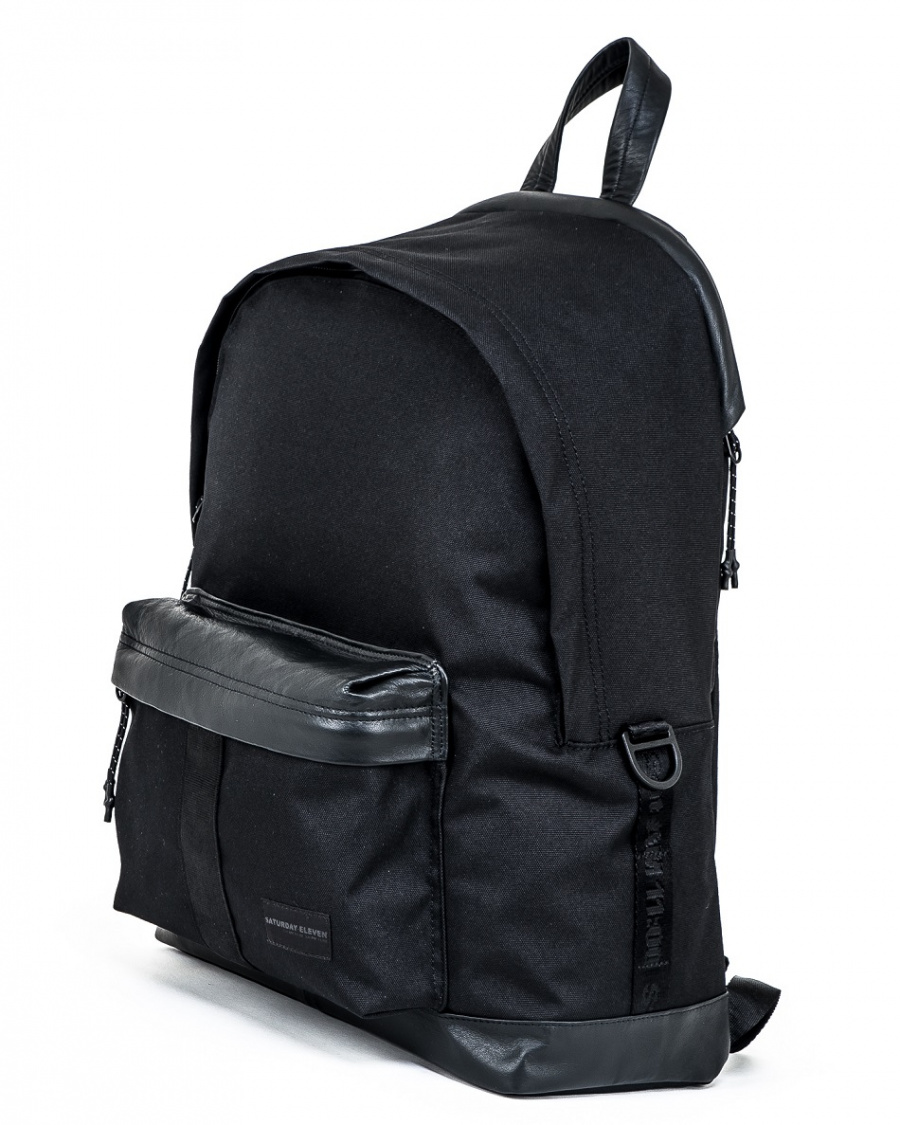 세러데이일레븐(SATURDAY ELEVEN) 리프라퍼 백팩 블랙