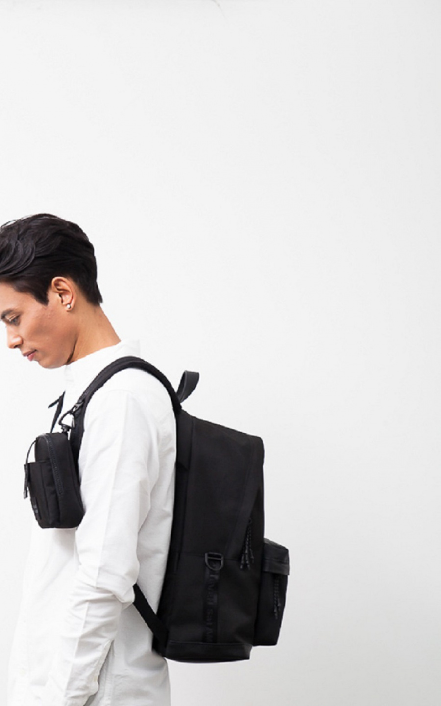 세러데이일레븐(SATURDAY ELEVEN) 리프라퍼 백팩 블랙