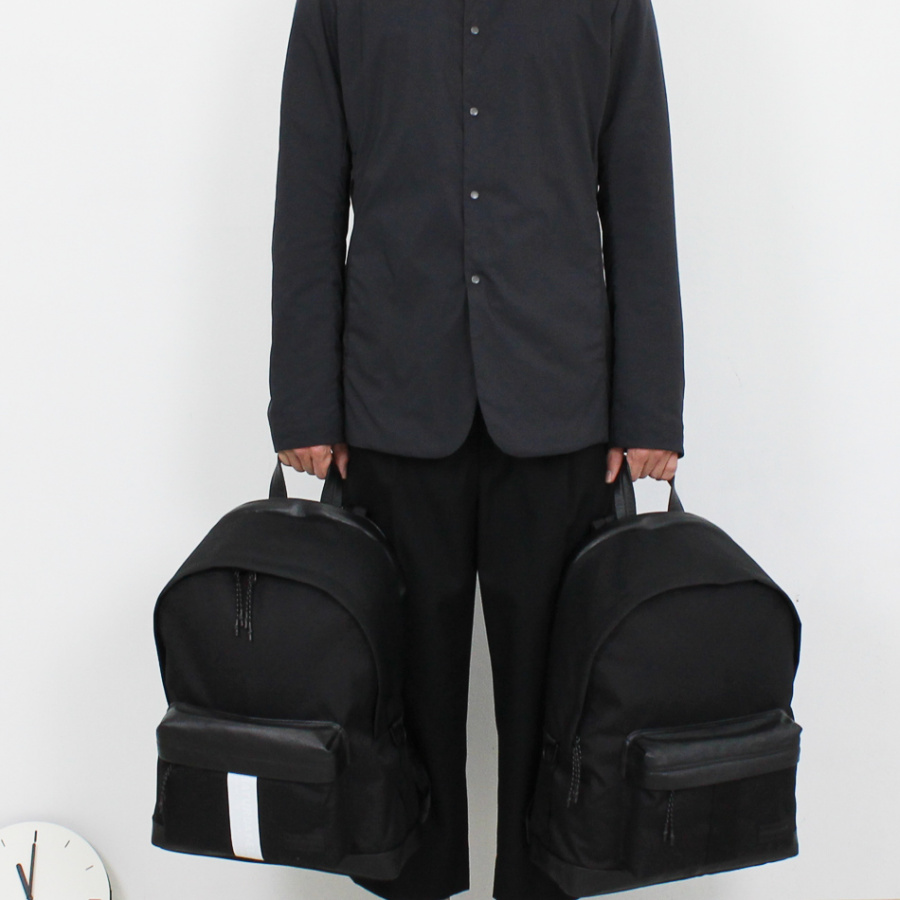 세러데이일레븐(SATURDAY ELEVEN) 리프라퍼 백팩 블랙/화이트