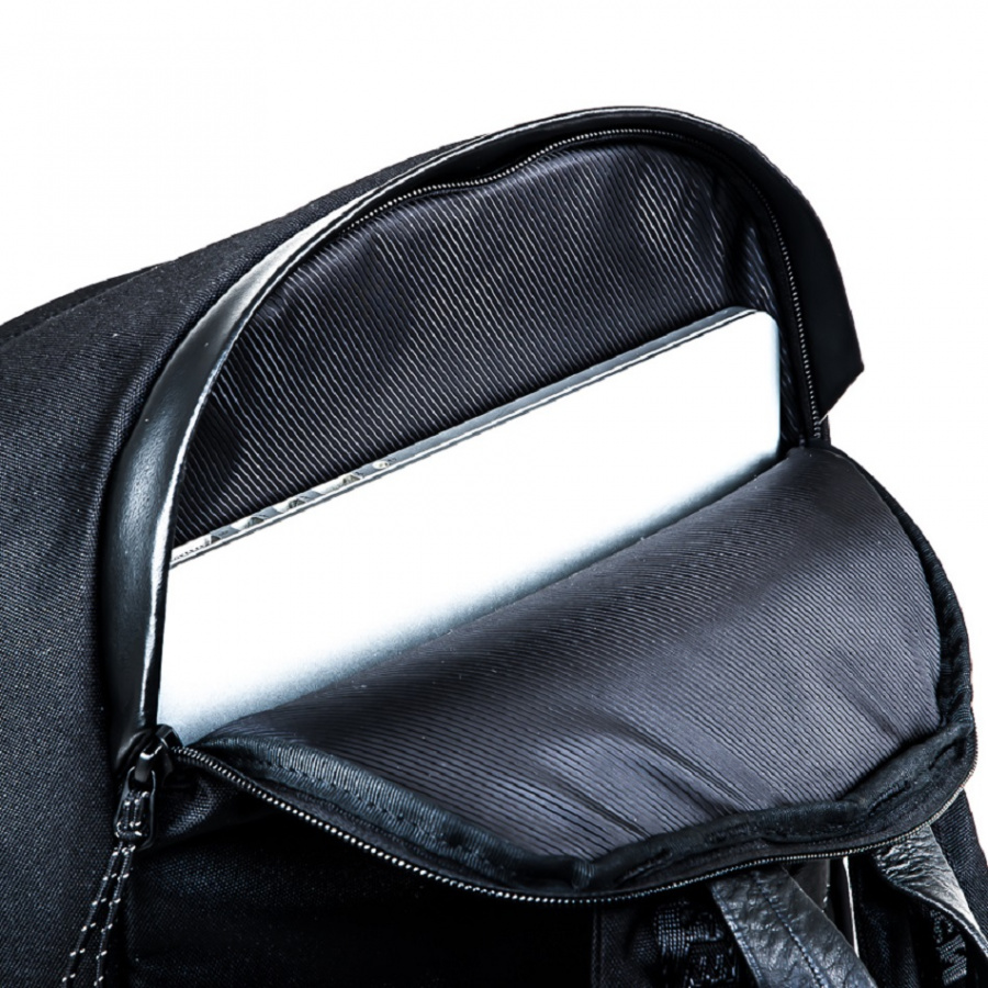 세러데이일레븐(SATURDAY ELEVEN) 리프라퍼 백팩 블랙/화이트