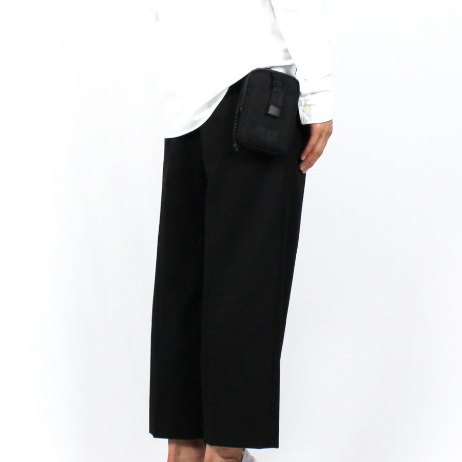 세러데이일레븐(SATURDAY ELEVEN) 리프라퍼 백팩 블랙/화이트