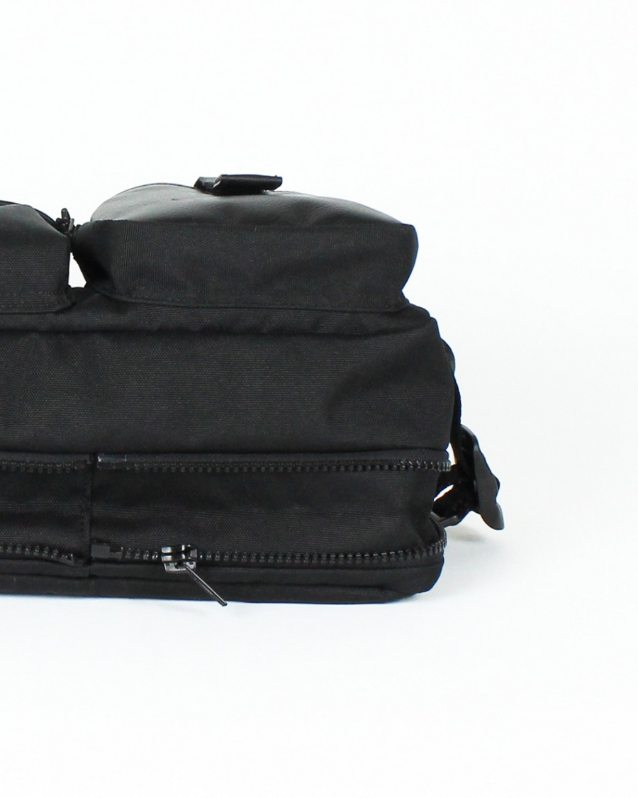 세러데이일레븐(SATURDAY ELEVEN) 리엑스크로스 슬링백 블랙