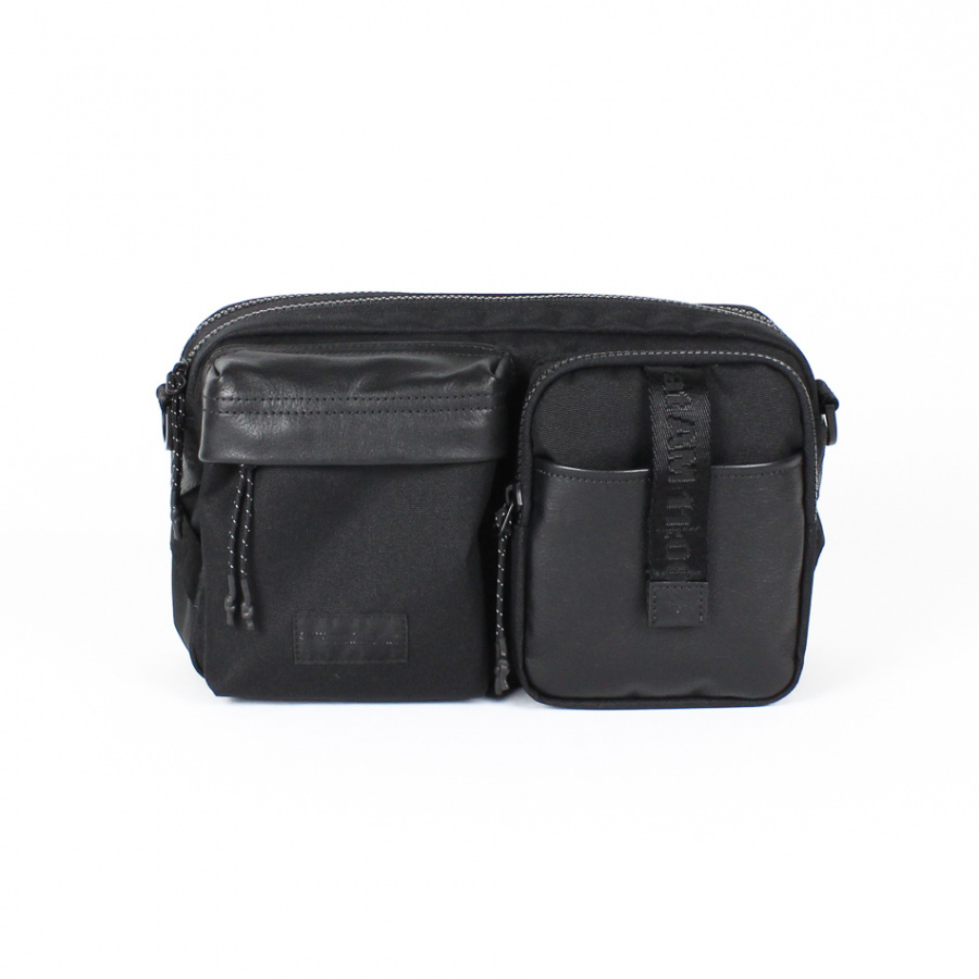 세러데이일레븐(SATURDAY ELEVEN) 리엑스크로스 슬링백 블랙