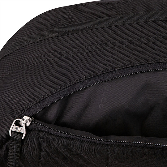 () FLYING LOGO WAISTBAG