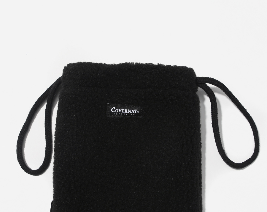 커버낫(COVERNAT) AUTHENTIC LOGO BOA POUCH BLACK