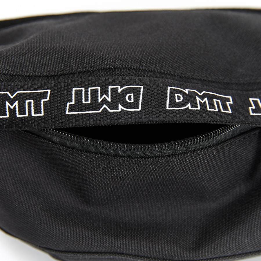 디엠티_피에스티브이엠(DMT_PSTVM) LOGO TAPE WAIST BAG BLACK