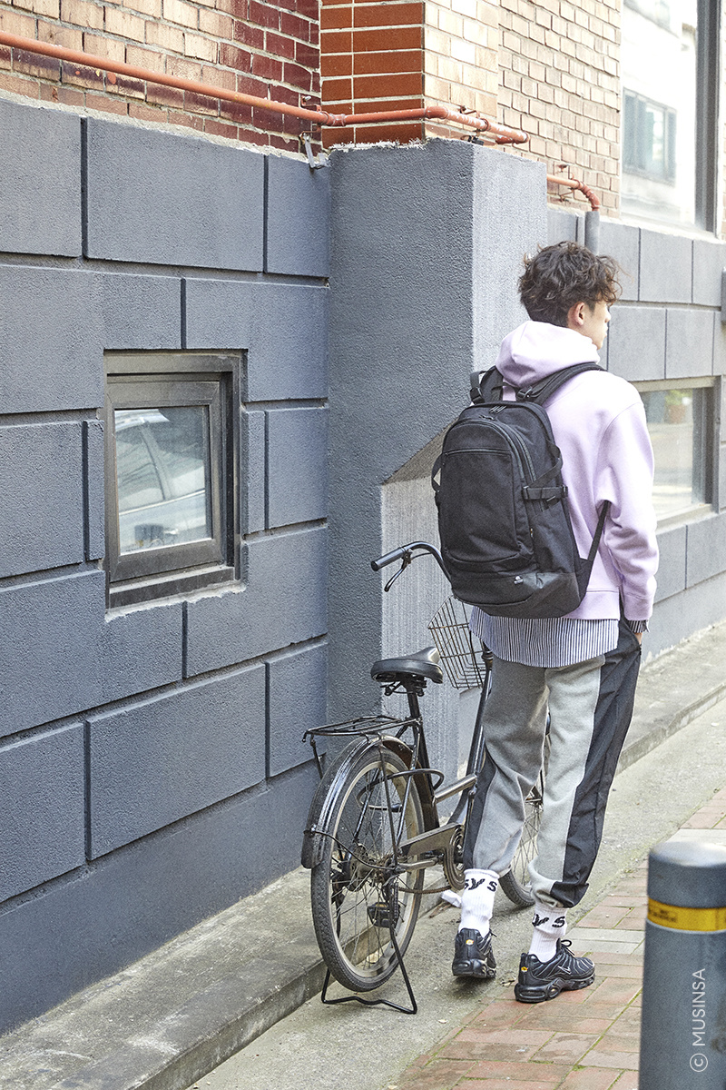 디얼스(THE EARTH) WASHED CORDURA 28L BACKPACK - BEIGE