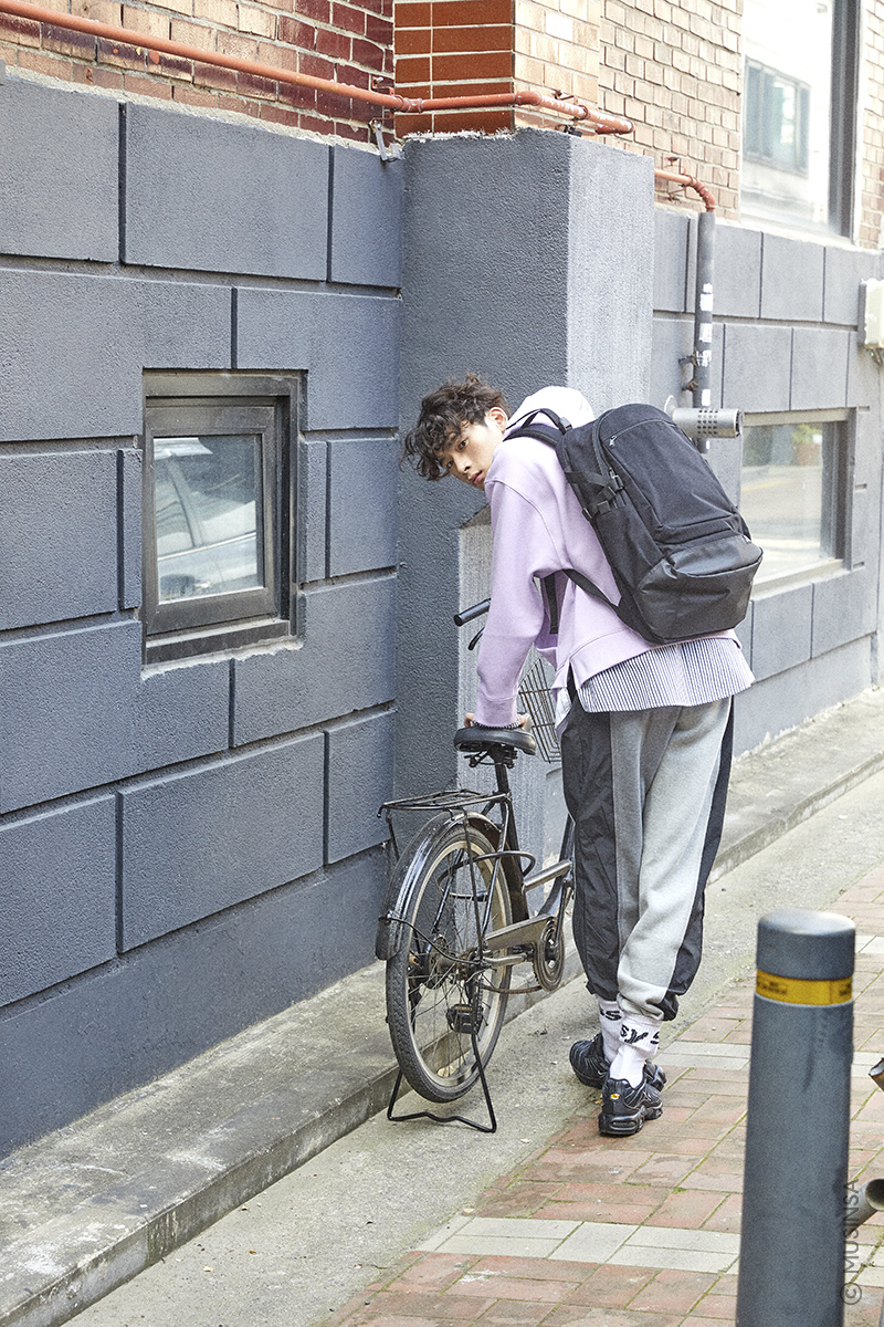 디얼스(THE EARTH) WASHED CORDURA 28L BACKPACK - BEIGE