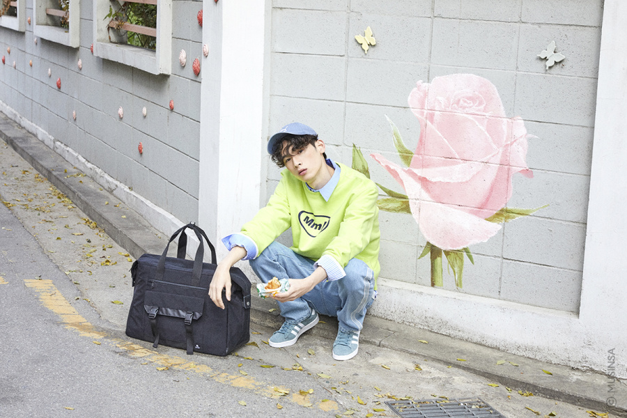 디얼스(THE EARTH) WASHED CORDURA 38L TRAVEL BAG - BEIGE