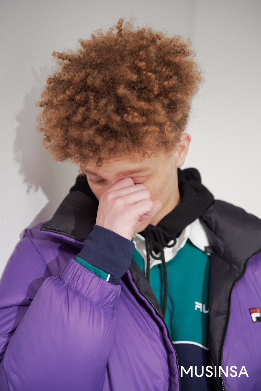 휠라(FILA) 리버시블 숏다운 점퍼 (FE2DJA6101XBLK)