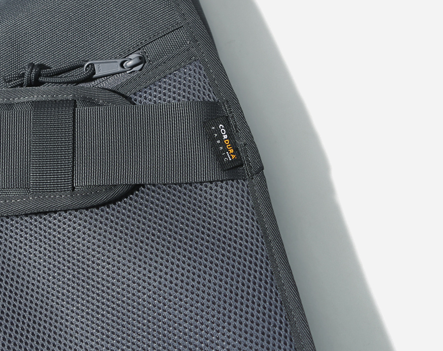 커버낫(COVERNAT) CORDURA MESSENGER BAG GRAY