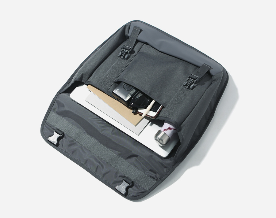 커버낫(COVERNAT) CORDURA MESSENGER BAG GRAY