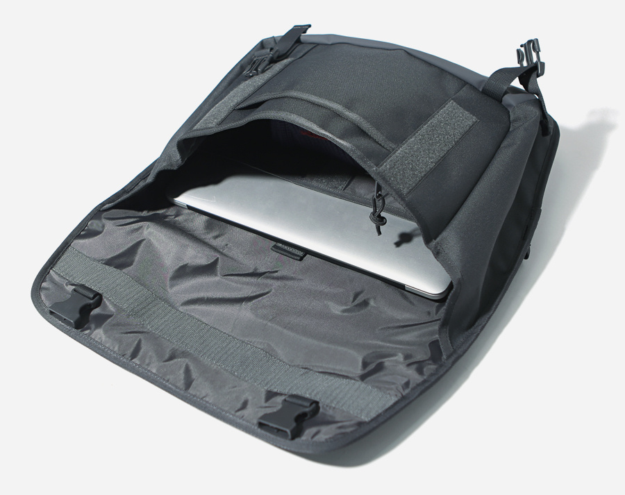 커버낫(COVERNAT) CORDURA MESSENGER BAG GRAY