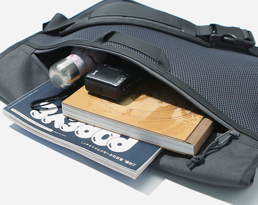 커버낫(COVERNAT) CORDURA MESSENGER BAG GRAY