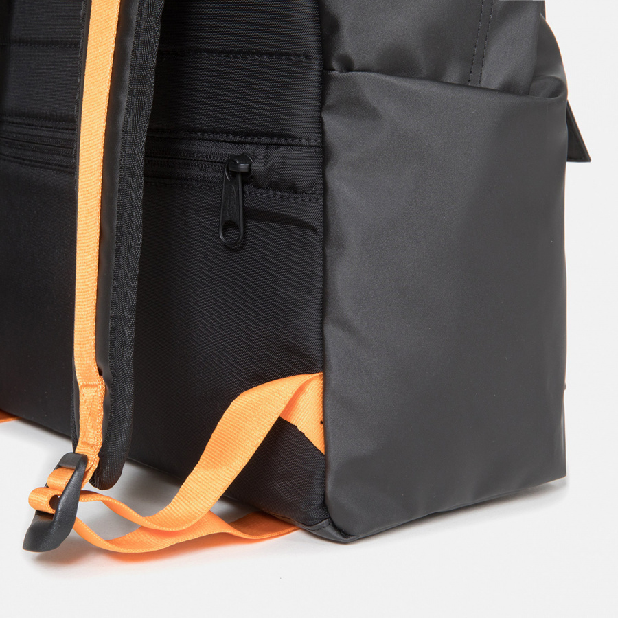 이스트팩(EASTPAK) [WEBBED LAB] 패디드팩 (EJABA15 18W)