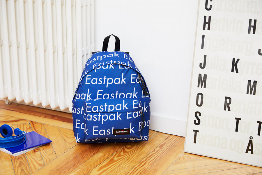 이스트팩(EASTPAK) [CHATTY PATTERNS] 패디드팩 (EJABA02 50V)