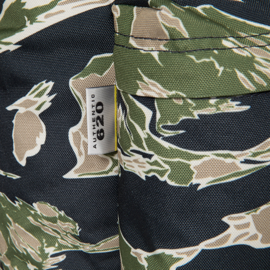 이스트팩(EASTPAK) [CAMOED] 패디드팩 (EJABA03 40W)