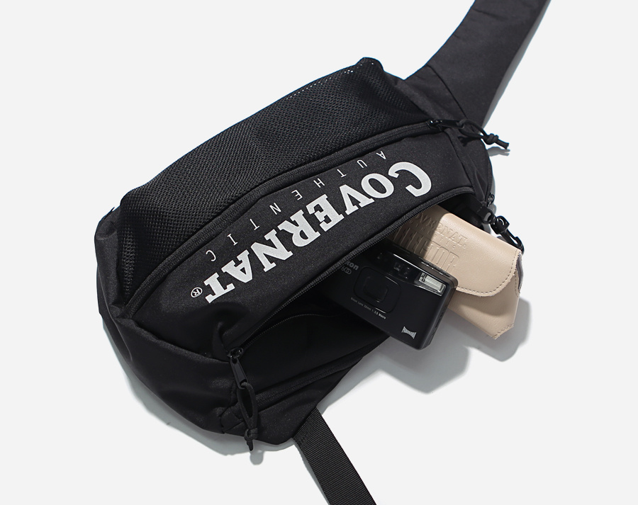 커버낫(COVERNAT) CORDURA AUTHENTIC LOGO SLING BAG BLACK
