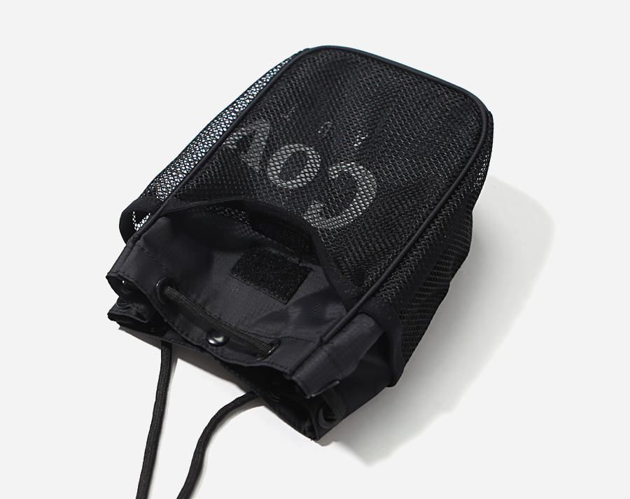 커버낫(COVERNAT) AUTHENTIC LOGO POUCH BAG BLACK